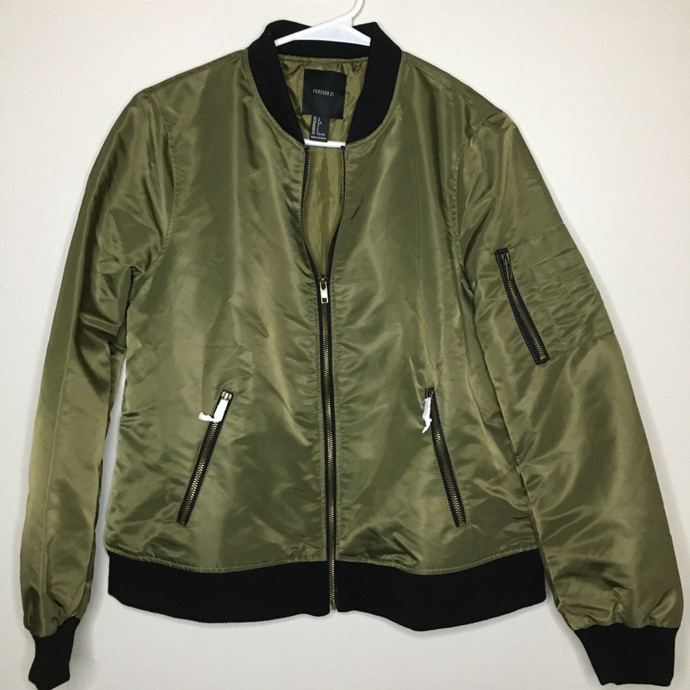 Forever 21 Olive Green Bomber Jakcket